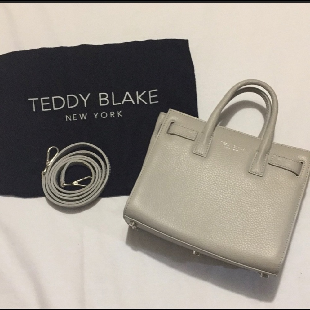 Crossbody bag (Very good condition like New)